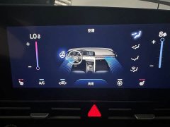 Hyundai Elantra 1.5L CVT Luxury - ფოტო 12