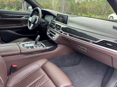 BMW 7 Series 730Li M Sport Package - ფოტო 10