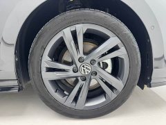 Volkswagen Golf 280TSI DSG R-Line Lite - ფოტო 15