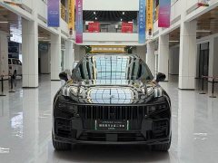 Lynk & Co Geely Lynk & Co 09 EM-P 2021 2.0T PHEV Halo 6-Seater - ფოტო 2