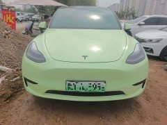 Tesla Model Y Rear-Wheel Drive - ფოტო 2