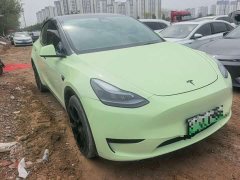 Tesla Model Y Rear-Wheel Drive - ფოტო 3
