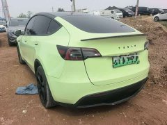 Tesla Model Y Rear-Wheel Drive - ფოტო 9