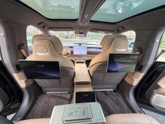 NIO ET9 102kWh Signature Edition - ფოტო 12