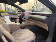 NIO ET9 102kWh Signature Edition - ფოტო 9