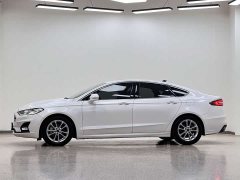 Ford Mondeo 2020 EcoBoost 180 Fashion - ფოტო 4