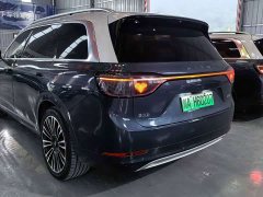 AITO M9 Extended Range Ultra 42kWh 6-Seater - ფოტო 2