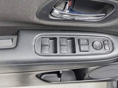 Honda Vezel 2020 1.5L CVT Pioneer Edition - ფოტო 9