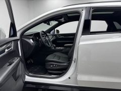 Cadillac XT5 2022 2.0T AWD Luxury Hummingbird Edition - ფოტო 11