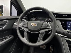 Cadillac XT5 2022 2.0T AWD Luxury Hummingbird Edition - ფოტო 12