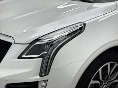 Cadillac XT5 2022 2.0T AWD Luxury Hummingbird Edition - ფოტო 17