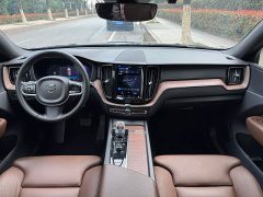 Volvo XC60 2022 B5 AWD Smart Remote Luxury Edition - ფოტო 14
