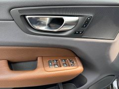 Volvo XC60 2022 B5 AWD Smart Remote Luxury Edition - ფოტო 8