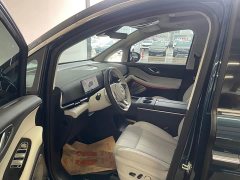 Avatr Dream Car PHEV AWD Flagship Qiankun Edition - ფოტო 13
