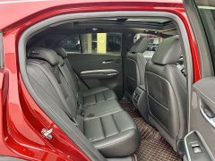Cadillac XT4 28T FWD Luxury - ფოტო 4