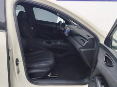 BYD Dolphin 06 DM-i Touring DM-i 80KM Luxury Edition - ფოტო 8
