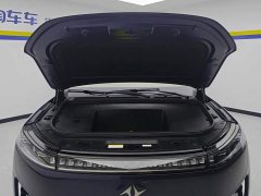 Changan eπ008 636Max Pure Electric 6-Seater - ფოტო 10