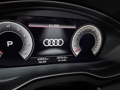 Audi Q5L 2025 40 TFSI Fashion Dynamic - ფოტო 10