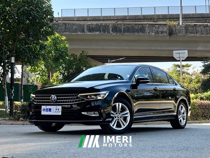 Volkswagen Magotan Popular Edition 280TSI DSG Comfort - ავტომობილი ჩინეთიდან