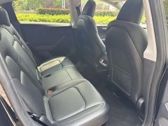 Tesla Model Y Rear-Wheel Drive - ფოტო 7
