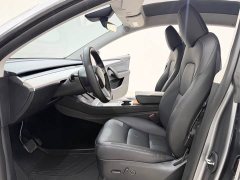 Tesla Model Y Rear-Wheel Drive - ფოტო 8