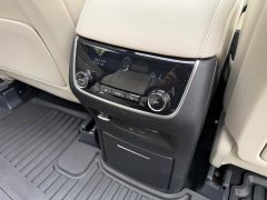 Li Auto ONE Extended Range 6-Seater - ფოტო 13
