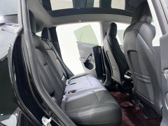 Tesla Model Y Long Range All-Wheel Drive - ფოტო 10