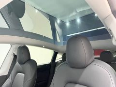 Tesla Model Y Long Range All-Wheel Drive - ფოტო 13