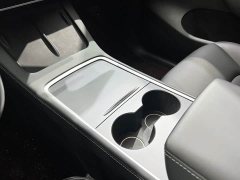 Tesla Model Y Long Range All-Wheel Drive - ფოტო 15