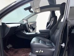 Tesla Model Y Long Range All-Wheel Drive - ფოტო 7