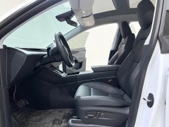 Tesla Model Y Rear-Wheel Drive - ფოტო 7