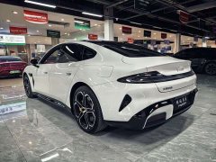 Xiaomi SU7 Rear-Wheel Drive Standard Founder Edition - ფოტო 6