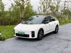 Li Auto i6 2025 Four-Wheel Drive Standard Edition - ფოტო 1
