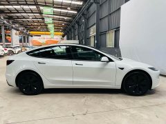 Tesla Model 3 Long Range Rear-Wheel Drive - ფოტო 8