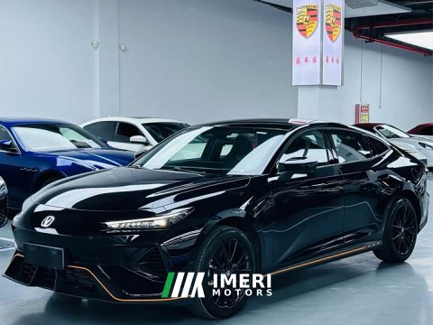 2026 Changan UNI-V 1.5T Blue Whale Hypertech Hybrid Smart Comfort Edition - ავტომობილი ჩინეთიდან