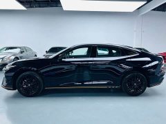 Changan UNI-V 1.5T Blue Whale Hypertech Hybrid Smart Comfort Edition - ფოტო 12