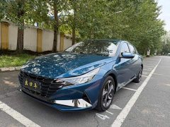 Hyundai Elantra 1.5L CVT Luxury - ფოტო 1