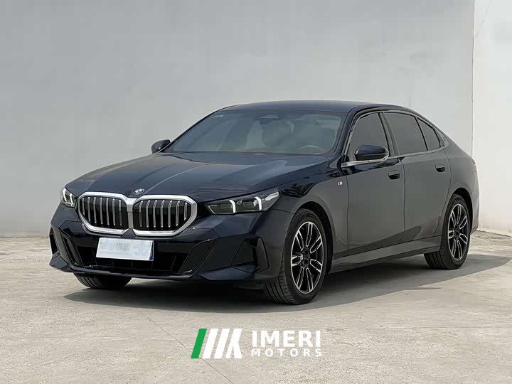 BMW 5 Series 530Li Premier M Sport Package - ავტომობილი ჩინეთიდან