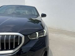 BMW 5 Series 530Li Premier M Sport Package - ფოტო 9