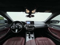 BMW 5 Series 530Li Premier M Sport Package - ფოტო 8