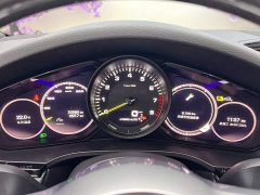 Porsche Cayenne New Energy 2022 Cayenne E-Hybrid 2.0T Platinum Edition - ფოტო 17