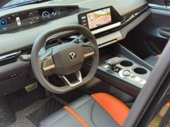 Changan UNI-V 1.5T Premium Sport - ფოტო 16