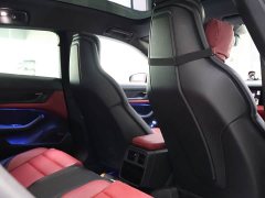 Porsche 2024 Taycan 4 Cross Turismo - ფოტო 12