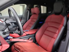 Porsche 2024 Taycan 4 Cross Turismo - ფოტო 9