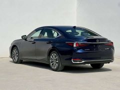 Lexus ES 200 Premium Edition - ფოტო 3
