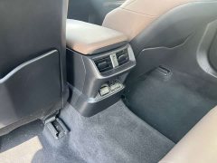 Lexus ES 200 Premium Edition - ფოტო 6