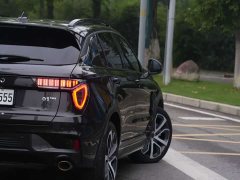 Lynk & Co 01 2021 2.0T Diesel AWD Midnight Edition - ფოტო 10