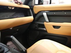Land Rover Defender 110 5.0T V8 - ფოტო 17