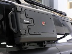 Land Rover Defender 110 5.0T V8 - ფოტო 8
