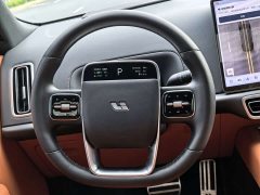 Li Auto L9 2024 Ultra - ფოტო 17